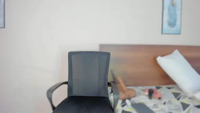 Snapshot of Niicol_Jenner chatting on February 2026 04:38:01 AM Niicol Jenner online show from February 2026 04:38:01 AM