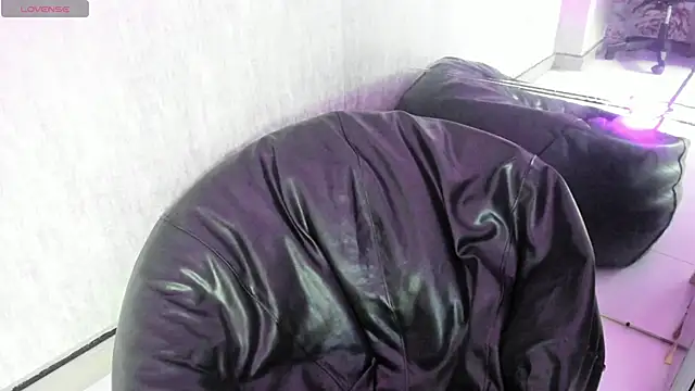 Adaara Rey online show from November 2025 08:42:01 PM