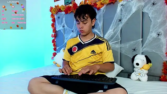 nico leroy online show from October 2025 07:34:02 PM