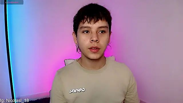 nico leroy online show from February 2026 08:45:02 PM