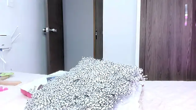 candy hot999 online show from April 2026 11:07:02 PM