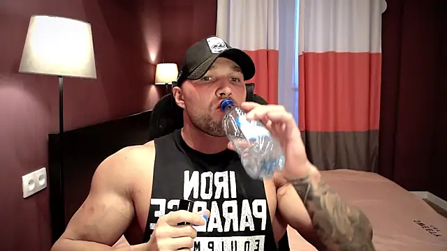 RikAdlerr online show from October 2025 11:05:01 AM