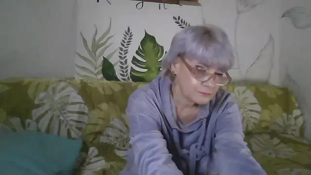 Catty Lady online show from January 2026 06:24:02 PM