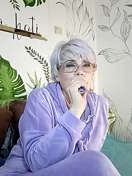 Snapshot of Catty_Lady chatting on February 2026 07:12:01 PM Catty Lady online show from February 2026 07:12:01 PM