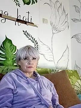 Snapshot of Catty_Lady chatting on February 2026 08:45:02 PM Catty Lady online show from February 2026 08:45:02 PM