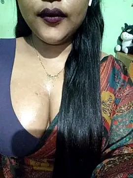Snapshot of JIYA-04 chatting on March 2026 03:06:01 PM JIYA-04 online show from March 2026 03:06:01 PM