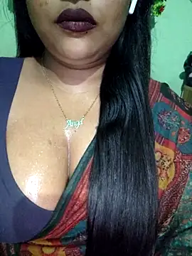 Snapshot of JIYA-04 chatting on April 2026 12:05:02 PM JIYA-04 online show from April 2026 12:05:02 PM