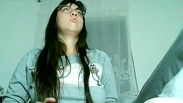 Snapshot of lareinalareinadelanal chatting on October 2025 01:09:01 PM lareinalareinadelanal online show from October 2025 01:09:01 PM