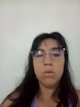 Snapshot of lareinalareinadelanal chatting on October 2025 11:11:01 AM lareinalareinadelanal online show from October 2025 11:11:01 AM