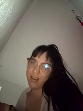 lareinalareinadelanal online show from December 2025 02:55:01 PM