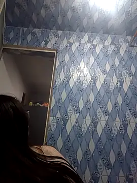 lareinalareinadelanal online show from January 2026 02:04:02 AM