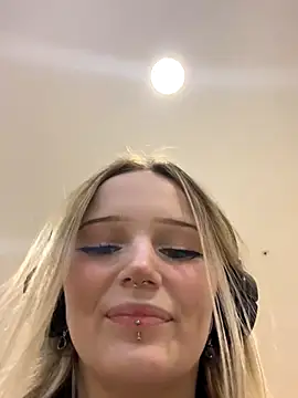 softlyblessed online show from October 2025 02:48:02 PM