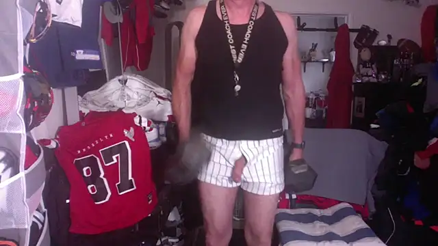 DILFJockDad87 online show from February 2026 10:06:02 PM