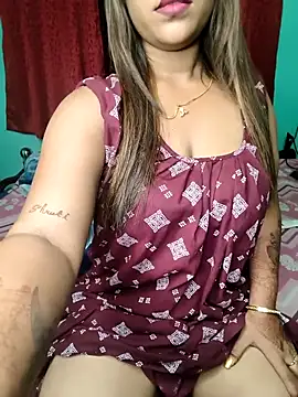 Snapshot of Miss_Mayaa_ chatting on December 2025 04:12:02 PM Miss Mayaa online show from December 2025 04:12:02 PM