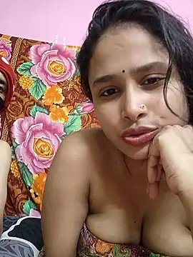 Seducing couple online show from September 2025 06:02:02 PM