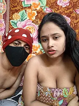 Seducing couple online show from November 2025 03:07:01 AM