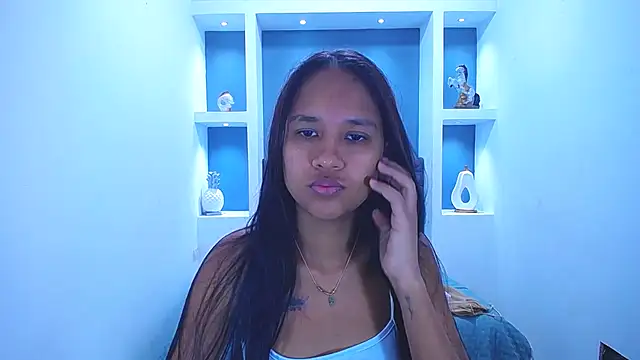 LauraMossart online show from December 2025 04:18:02 AM