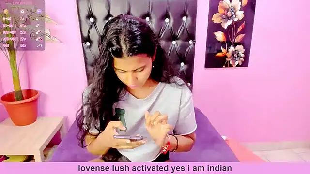 Snapshot of INDIANFLAME chatting on November 2025 08:11:01 PM INDIANFLAME online show from November 2025 08:11:01 PM