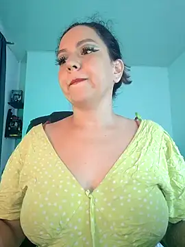 Abbyjoness21 online show from October 2025 07:45:01 PM