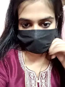 Snapshot of umairahaasan_1 chatting on September 2025 10:28:01 AM umairahaasan 1 online show from September 2025 10:28:01 AM