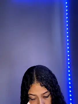 jadee8 online show from November 2025 07:46:02 PM