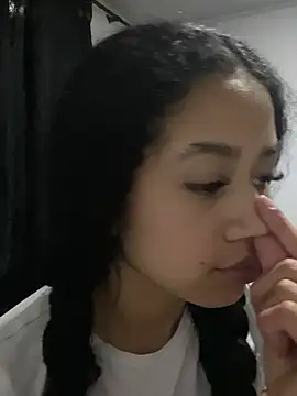 jadee8 online show from February 2026 12:40:02 AM