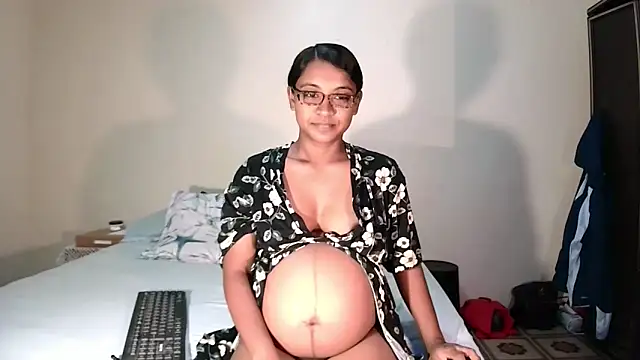 indiansweetflava online show from March 2026 04:57:01 AM