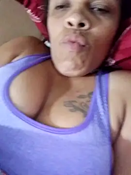Snapshot of Esperanza_13 chatting on June 2026 02:07:01 AM Esperanza 13 online show from June 2026 02:07:01 AM