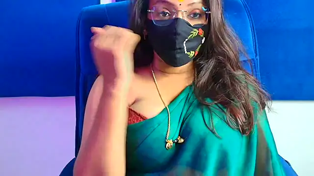 Snapshot of Anjalistar chatting on June 2026 02:30:01 PM Anjalistar online show from June 2026 02:30:01 PM