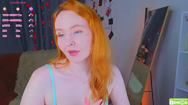 Snapshot of JoyceJones chatting on June 2026 08:41:01 PM JoyceJones online show from June 2026 08:41:01 PM