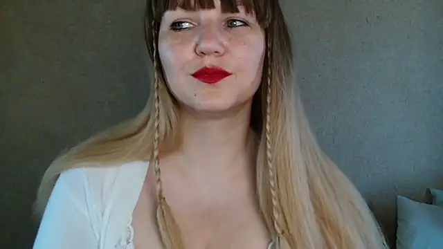 Miaxfox online show from September 2025 05:29:01 AM