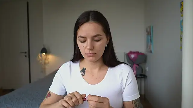 EwelynScott online show from November 2025 08:04:02 AM