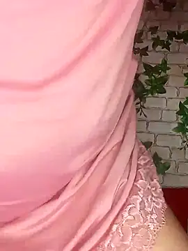 Snapshot of yaraa49 chatting on February 2026 05:17:01 AM yaraa49 online show from February 2026 05:17:01 AM