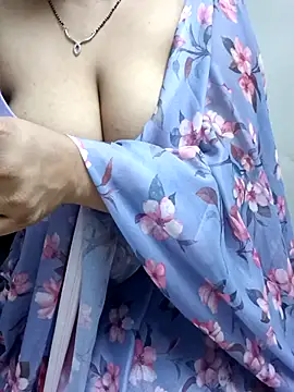 Anushka134 online show from October 2025 05:35:01 PM