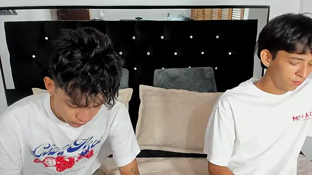 Sebas cat online show from October 2025 01:56:02 PM