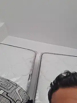 777emre online show from October 2025 10:52:02 AM