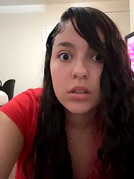 Snapshot of babykalirose chatting on September 2025 03:17:02 AM babykalirose online show from September 2025 03:17:02 AM