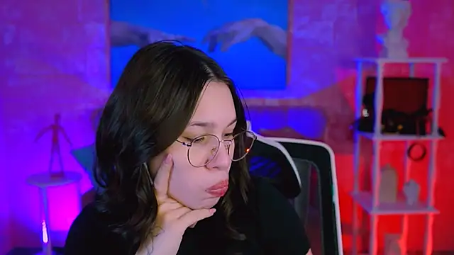 KimClarks  online show from November 2025 10:12:02 AM