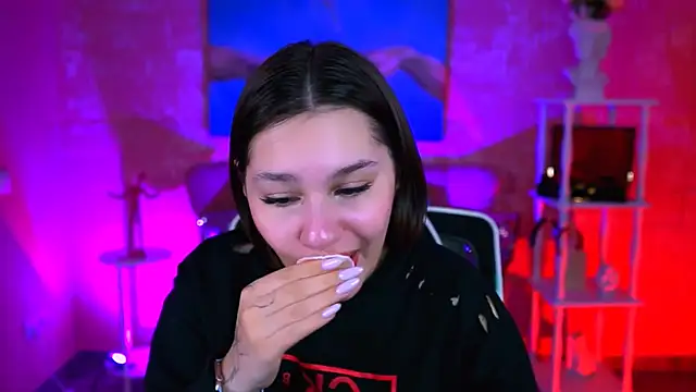 KimClarks  online show from February 2026 03:07:01 AM