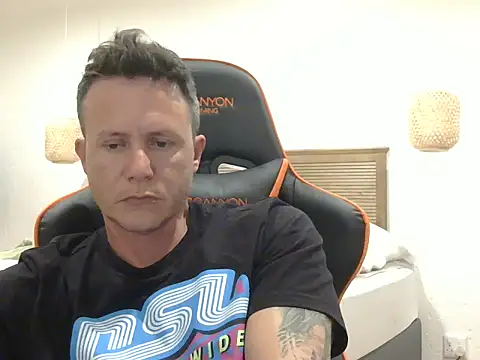 TroyDieselXXX online show from April 2026 06:05:01 PM