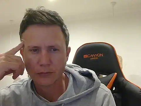 Snapshot of TroyDieselXXX chatting on May 2026 07:29:01 PM TroyDieselXXX online show from May 2026 07:29:01 PM