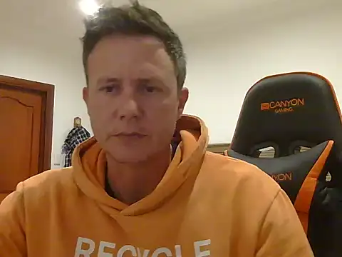 Snapshot of TroyDieselXXX chatting on May 2026 06:15:02 PM TroyDieselXXX online show from May 2026 06:15:02 PM