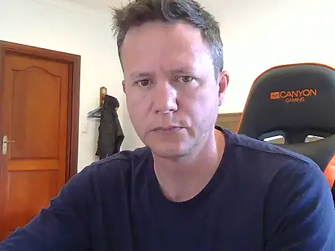 Snapshot of TroyDieselXXX chatting on May 2026 06:18:02 AM TroyDieselXXX online show from May 2026 06:18:02 AM
