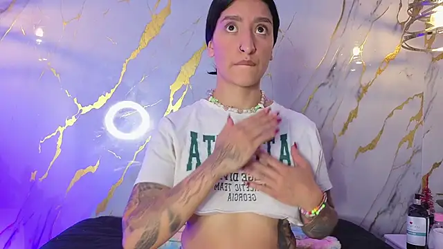 Scaarlettfox online show from March 2026 07:35:01 PM