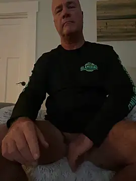 cyclone1212 online show from February 2026 10:19:02 AM