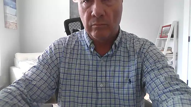 cyclone1212 online show from March 2026 12:55:01 PM