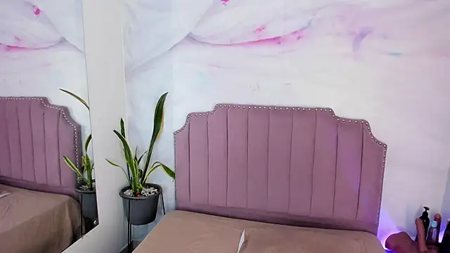 bianca angel  online show from September 2025 08:10:01 PM