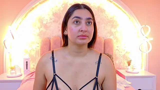 JasmineRhodes online show from March 2026 12:12:02 PM