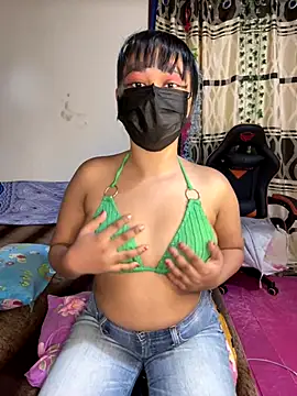 Snapshot of Ariana__Marie chatting on November 2025 05:34:01 PM Ariana Marie online show from November 2025 05:34:01 PM