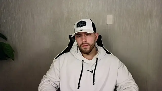 Ades Lowe online show from October 2025 11:20:02 AM